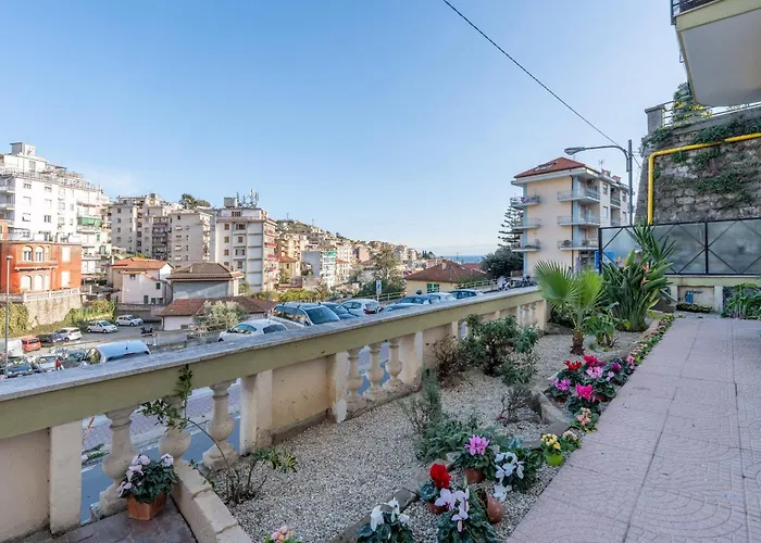 بيت ضيافة Seashell Luxury سانريمو