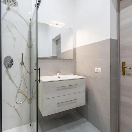 Seashell Luxury 3* Sanremo