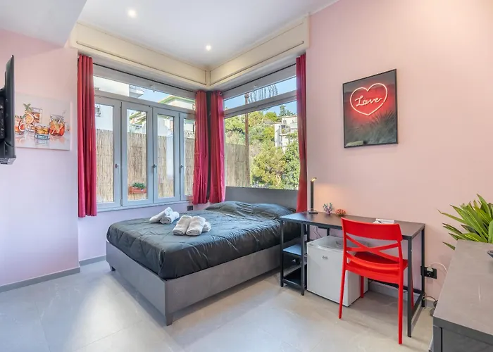 Гостьовий будинок Seashell Luxury